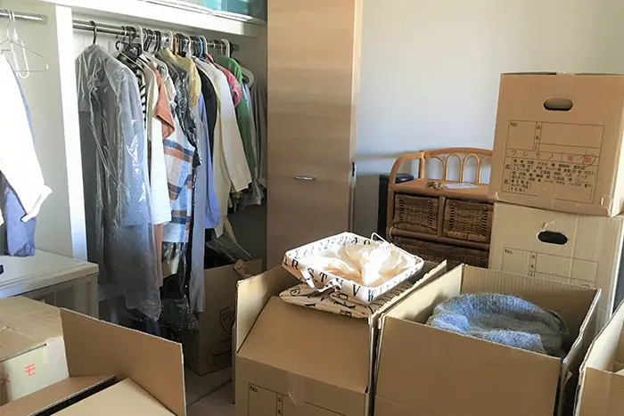 引っ越し作業